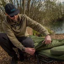 Aqua Atom Bed System 210 X 75cm (incl. Slaapzak) -Feederhengels Winkel e59ff7bb6eb59adf